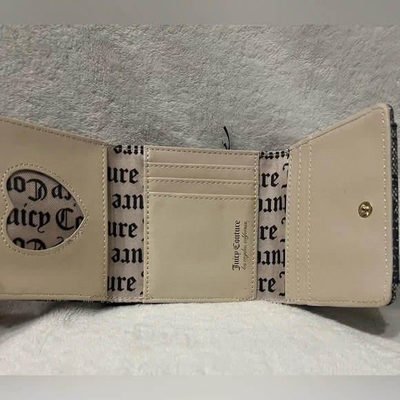 Juicy Couture strawberry wallet beige and black - Picture 7 of 10